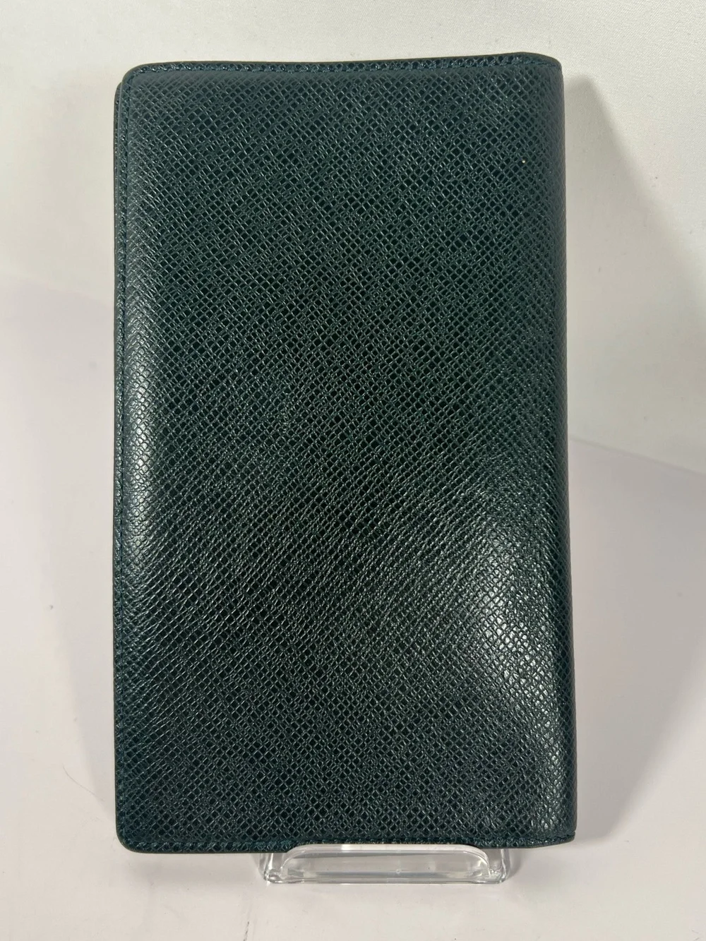 1261: Louis Vuitton Taiga Green Leather Long Wallet Travel Organizer
